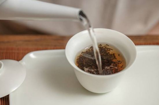 各類茶的注水方式，不同的茶泡茶時怎么注水