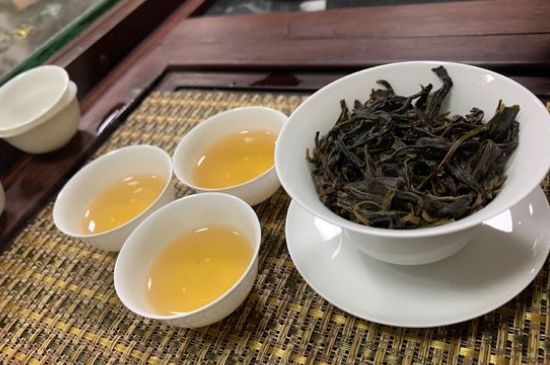 哪些茶適合泡功夫茶，功夫茶應(yīng)該配什么茶葉