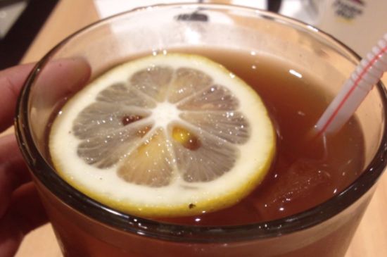 紅茶檸檬水的正確泡法，自制檸檬紅茶的做法竅門