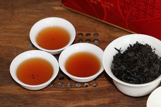 沖泡肉桂用紫砂壺還是蓋碗，武夷巖茶肉桂可以用紫砂壺沖泡嗎？