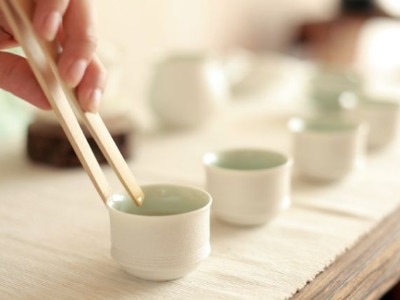 鐵觀音的泡法，水溫100°C最佳第一泡不能喝