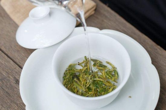 蒸茶和煮茶還有泡茶有什么區(qū)別，泡茶煮茶蒸茶哪個好喝？