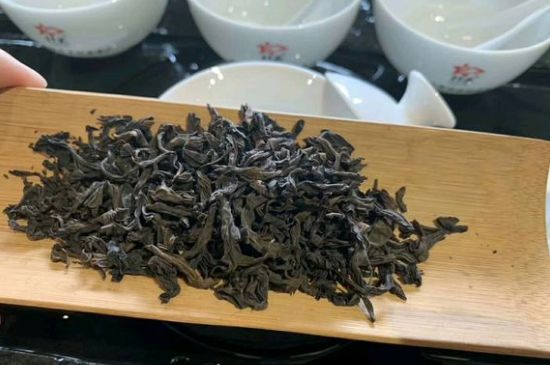 200一斤的茶葉算不算好，兩百一斤買的是中低檔茶