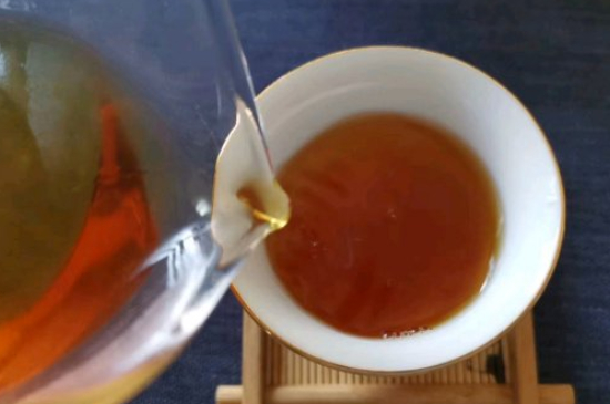 普洱茶十大學(xué)費(fèi)茶排名，吉普H是學(xué)費(fèi)茶？