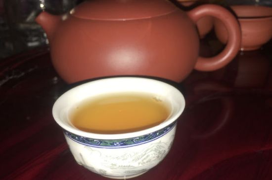 200一斤的茶葉算不算好，兩百一斤買的是中低檔茶