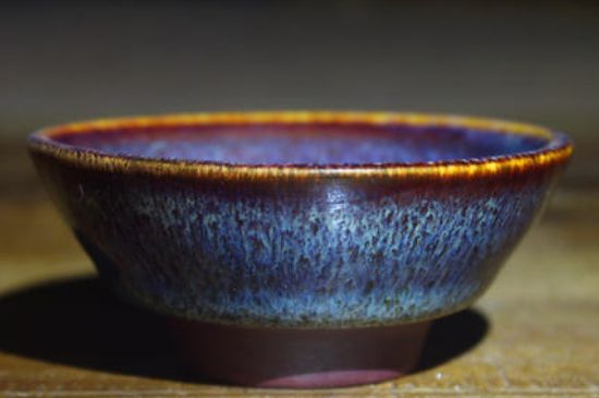 化工建盞是什么樣子的，建盞如何區(qū)分化工釉