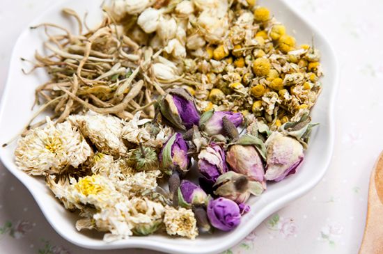 祛濕最有效的泡花茶，濕氣重適合泡什么花茶？