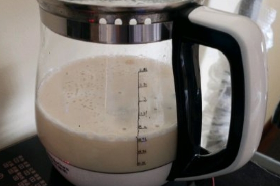 煮茶器和養(yǎng)生壺有什么區(qū)別，養(yǎng)生壺跟煮茶器哪個(gè)實(shí)用好用？