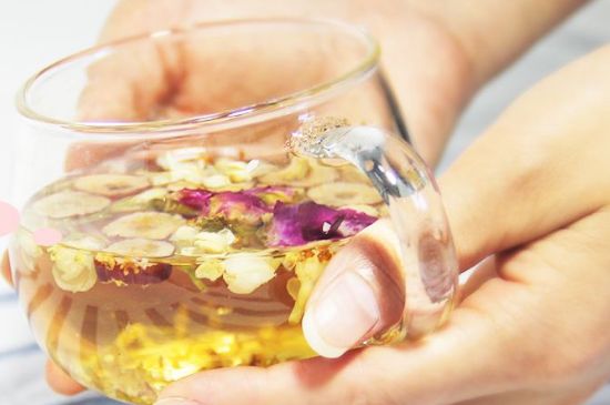 干桂花泡水，干桂花怎么泡水喝？