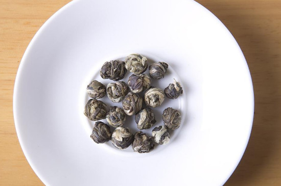 茉莉龍珠茶男人能喝嗎，男性夏季可以喝龍珠茶嗎