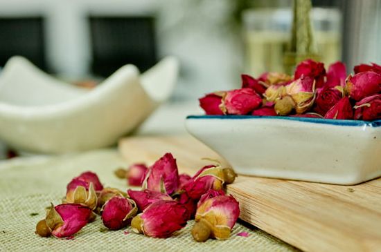 干玫瑰花泡水放幾顆，玫瑰花泡水一次放幾朵？