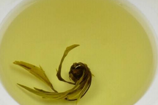 茉莉龍珠茶男人能喝嗎，男性夏季可以喝龍珠茶嗎