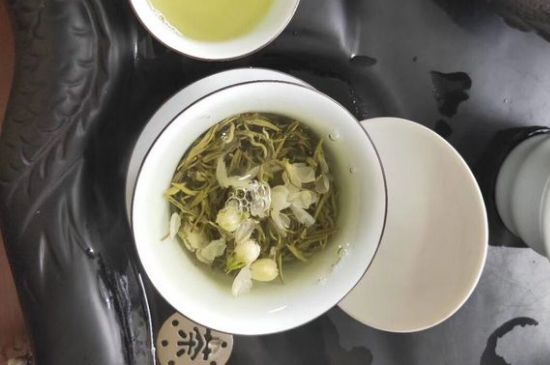 茉莉泡水禁忌，喝茉莉茶葉有什么禁忌