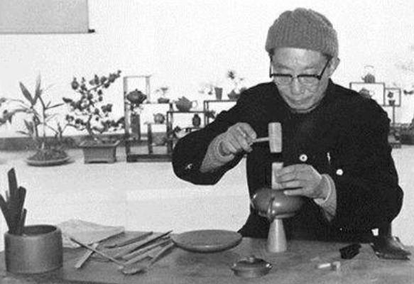 景舟八式紫砂壺圖片及名稱，經典壺型顧景舟八式值多少錢？