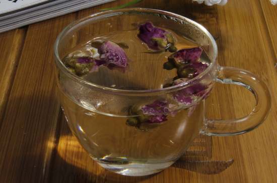 怎么判斷玫瑰花茶好不好，玫瑰花茶怎么樣鑒別