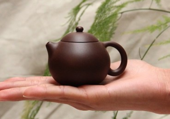 宜興紫砂壺四大經(jīng)典壺型叫什么，傳統(tǒng)紫砂四大名壺介紹