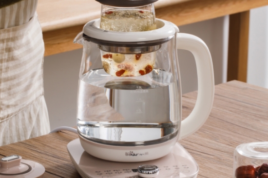 煮茶器和養(yǎng)生壺有什么區(qū)別，養(yǎng)生壺跟煮茶器哪個(gè)實(shí)用好用？