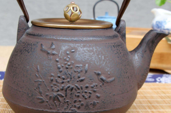 不要使用日本鐵壺燒水，日本鐵壺騙局