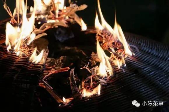 怎樣炭焙巖茶？揭秘武夷巖茶的炭焙技藝