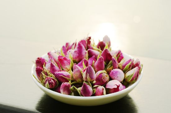 玫瑰花茶怎么泡不開(kāi)，玫瑰花茶泡著不開(kāi)花