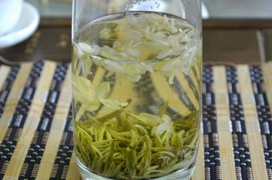 碧潭飄雪是什么檔次的茶，碧潭飄雪屬于什么檔次？