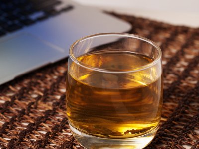 女孩喝茉莉茶的好處，茉莉花茶女生喝好嗎？