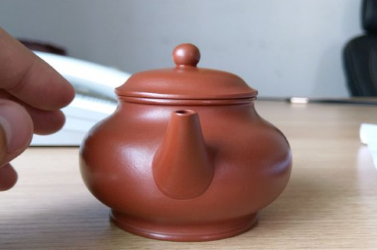 大紅袍和朱泥哪個好，為什么不能買大紅袍壺