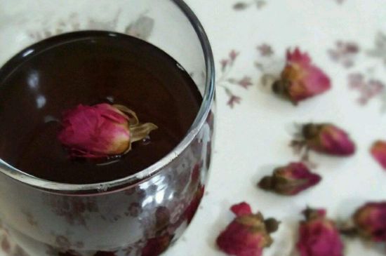 玫瑰花茶和什么搭配好，玫瑰花茶的搭配大全！