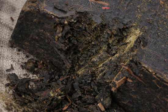 黑茶茯茶保存五大忌，茯茶收藏的注意事項