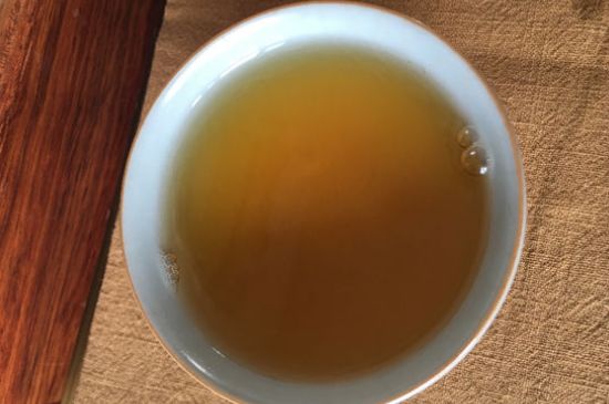 金駿眉第一泡不能喝！金駿眉喝之前需要洗茶