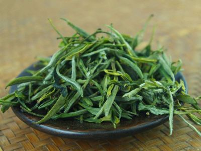 毛峰和毛尖哪個(gè)好一點(diǎn)，毛尖茶好還是毛峰茶好？