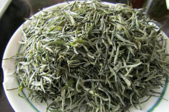 竹葉青和毛尖的區(qū)別，毛尖和竹葉青怎么分辨？