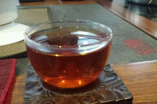 黑茶煮多久就得換掉，黑茶能煮幾天都不壞