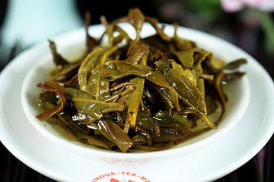 茯磚茶與普洱茶哪個(gè)好，茯茶和普洱茶口味區(qū)別