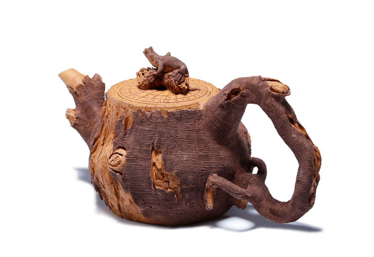 仿木外皮紫砂壺，創(chuàng)意木樁手工雕刻紫砂壺